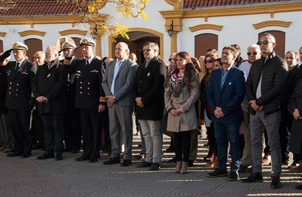 Se realizó el acto oficial por el 25 de mayo