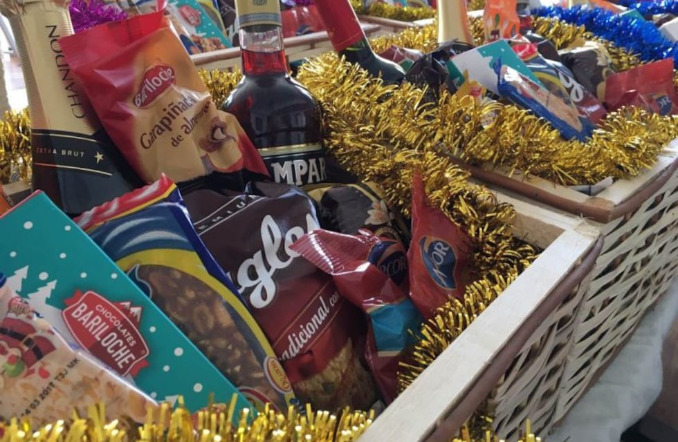 Cuánto está una canasta básica para Navidad y Año Nuevo: los precios de cada producto