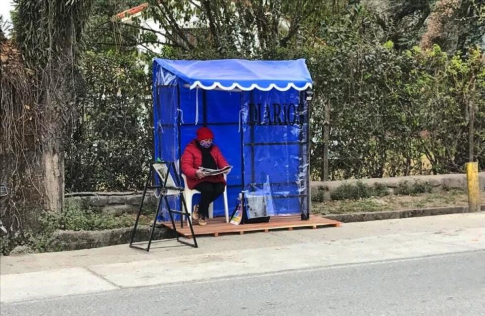 Vende diarios en San Lorenzo desde hace 25 años y los vecinos le regalaron un puesto