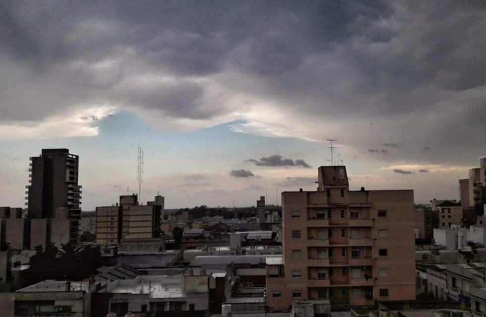 Tormentas en Río Cuarto y granizo en el sur