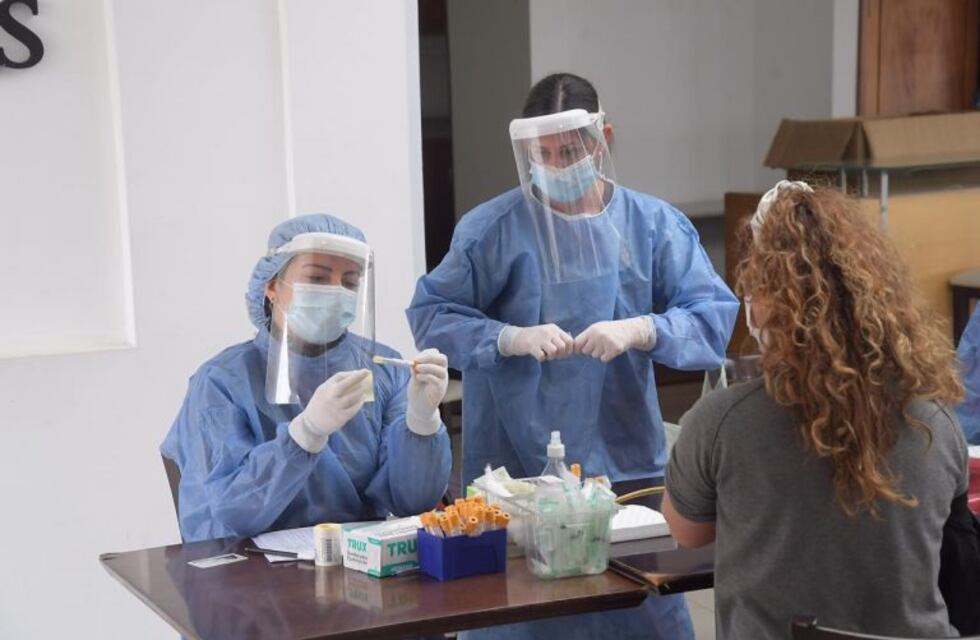 Con casi 500 casos, otro récord de contagios de COVID-19 en Córdoba