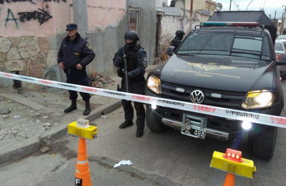 Una pareja presa por narcomenudeo en San Vicente