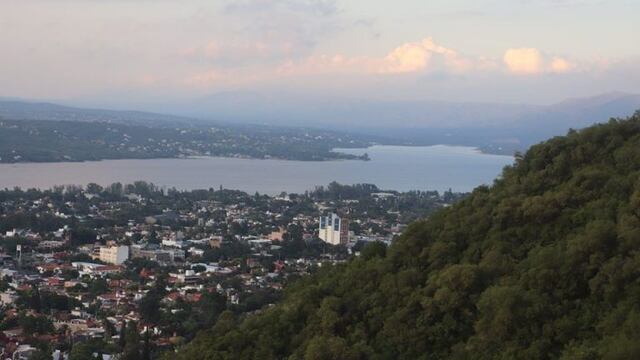 Tiempo nublado en Villa Carlos Paz\u002E (Foto: Facebook / Municipalidad de VCP)\u002E