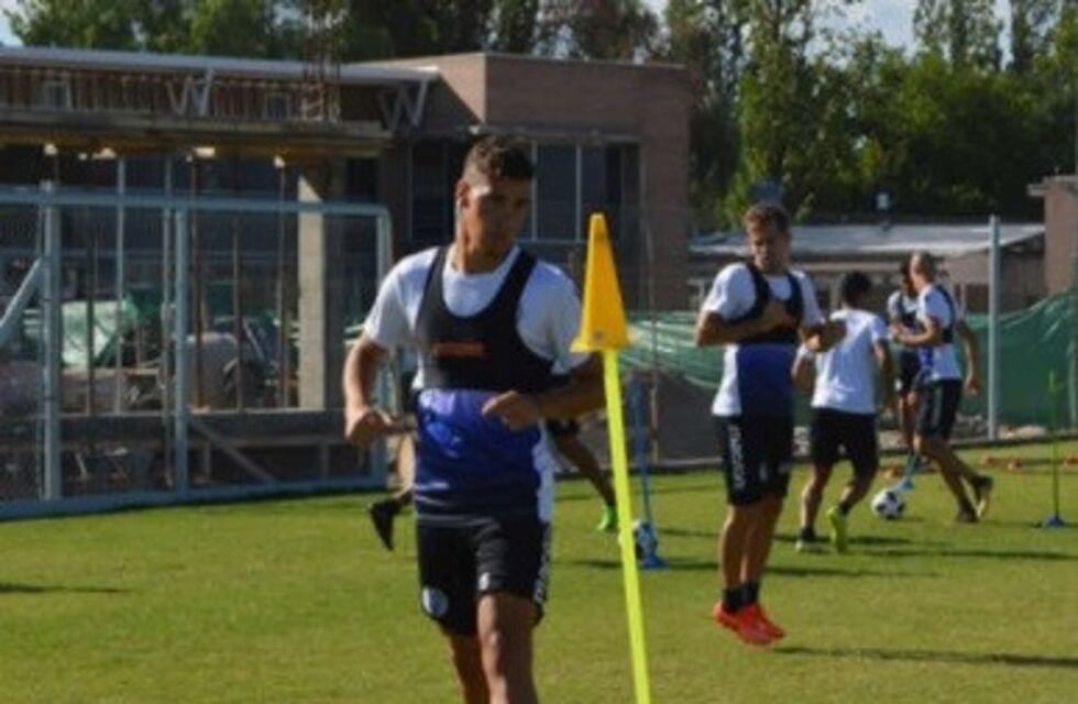 Godoy Cruz buscará mantener su fortaleza de local ante un necesitado Chacarita