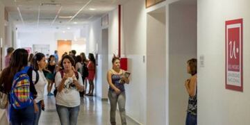 La Universidad de Río Negro suspendió viajes de estudio a países afectados por el coronavirus