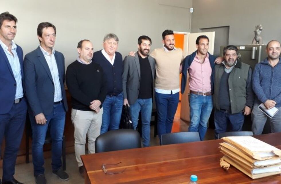 Embalse: se realizó la apertura de sobres para la recuperación del hotel 1 de la Unidad Turística