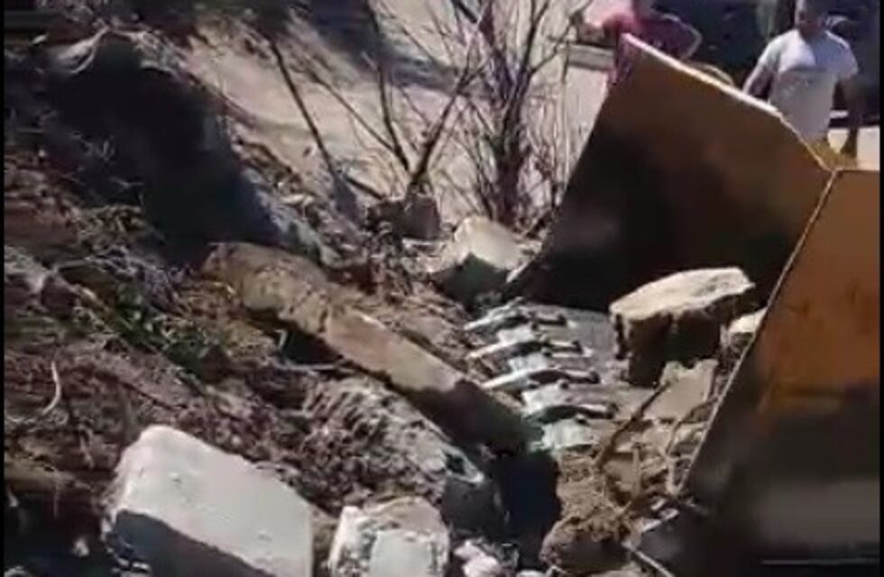 Pehuen Co: removieron escombros que llevaban más de 30 años en la playa