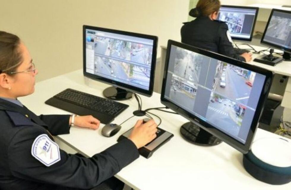 En Paraná se recibieron más de 100 llamados por incumplimiento de cuarentena