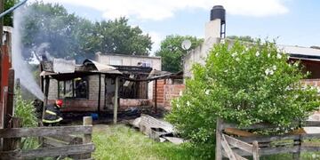 Incendio en Gualeguaychú\nCrédito: R2820