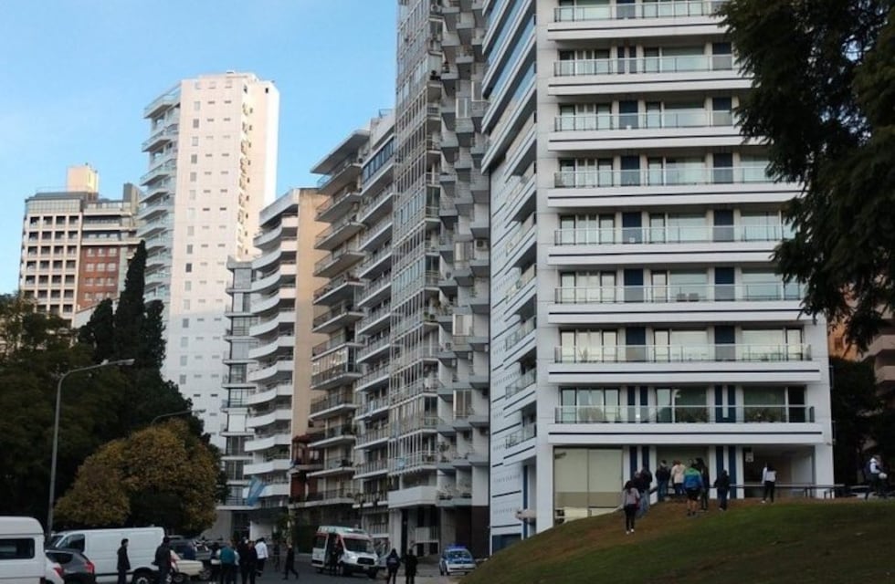 Mujer falleció al caer desde un edificio céntrico