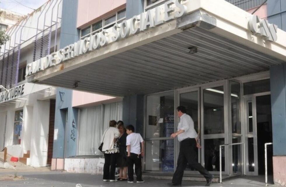Los municipios adeudan más de $ 3.700 millones a la Caja de Servicios Sociales