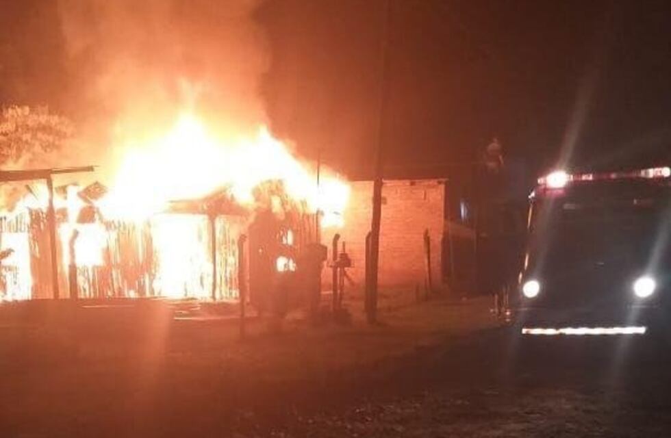 Una vivienda de Campo Viera fue consumida totalmente por un incendio