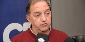 Intendente Carlos Linares\u002E