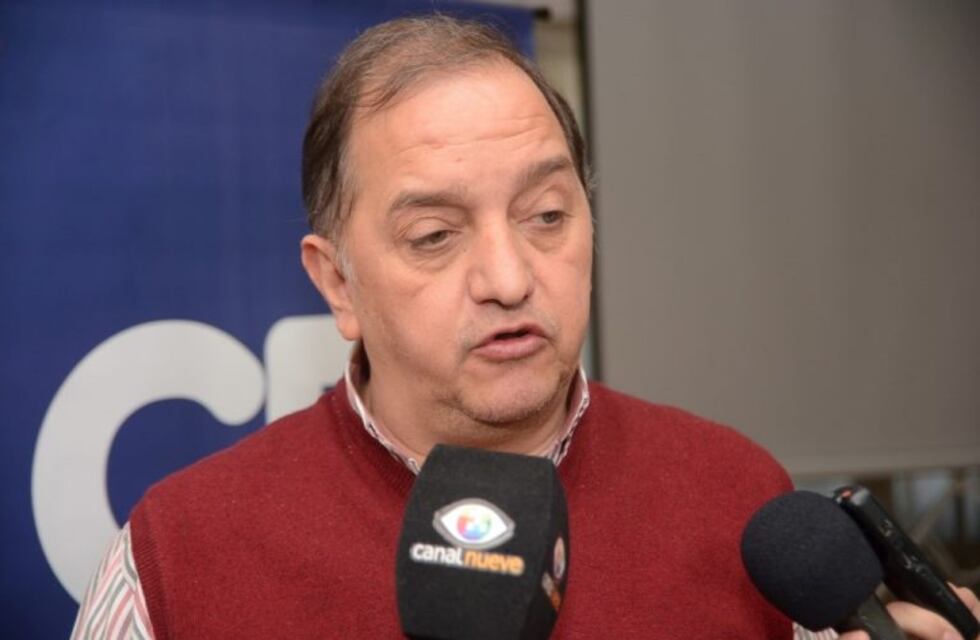 Carlos Linares: ''Hace años que Chubut recibe menos de lo que le da al país''