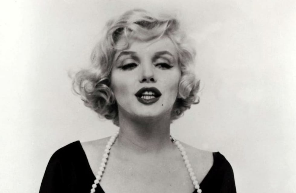 Revelan fotos inéditas del cadáver desnudo de Marilyn Monroe
