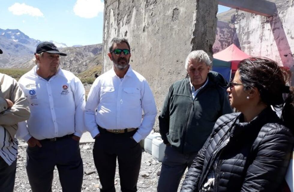 Referentes argentinos y chileno se reunieron en el Paso Las Leñas