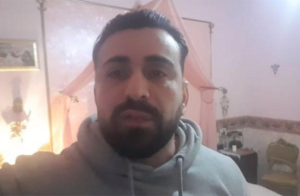 Coronavirus: un actor italiano en cuarentena denunció que está con el cuerpo de su hermana muerta