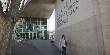 El pequeño fue atendido en el Hospital de Niños Víctor J\u002E Vilela\u002E (Archivo)