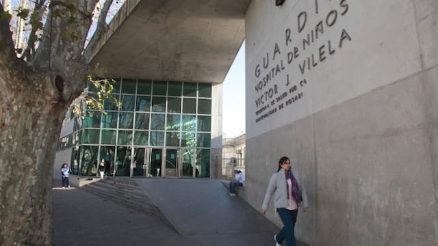 El pequeño fue atendido en el Hospital de Niños Víctor J\u002E Vilela\u002E (Archivo)