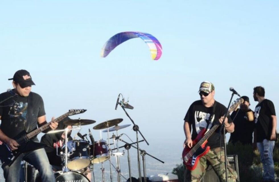 La "Experiencia Stereo 2" voló en las alturas desde el Cerro Arco