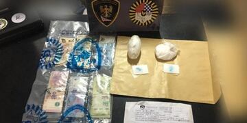 Detenidos por portacion de drogas y armas