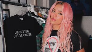 Aseguran que Karol G es problemática a la hora de trabajar: “Me cayó como el c*lo”