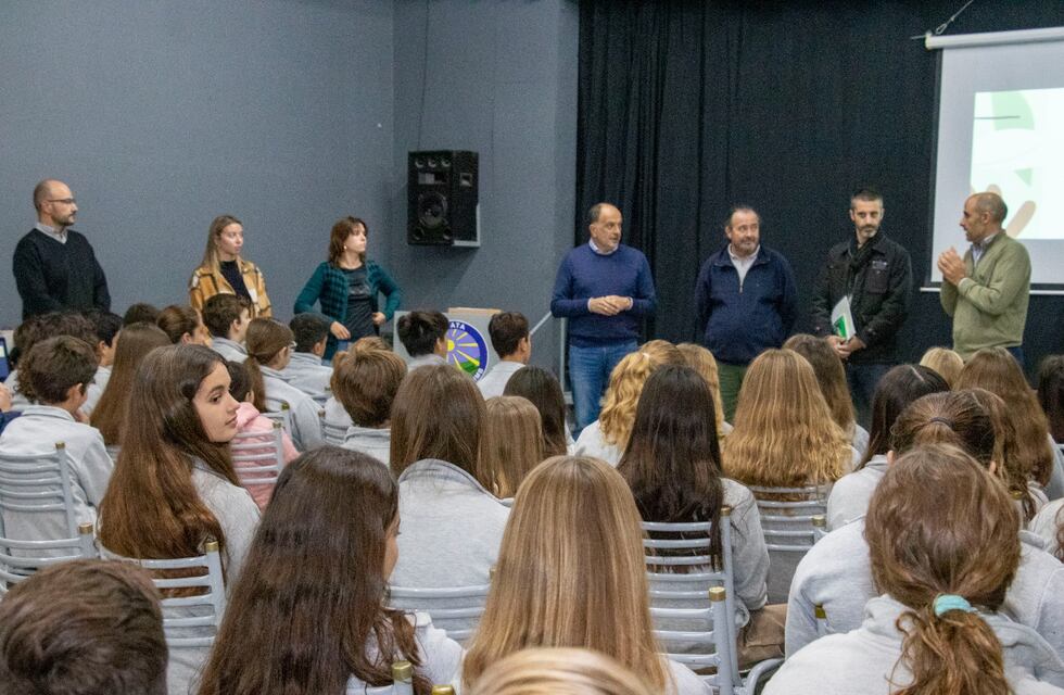 Ganadores de los programas de recolección de tapitas