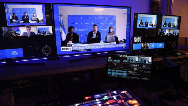 Debate por la Ley de Hidrocarburos (Archivo=