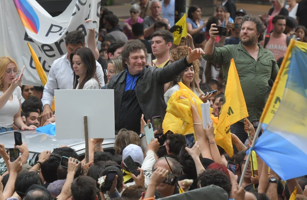 Fuerte arenga de Milei en Mendoza: “¡Vayan y fiscalicen, porque los votos están y podemos ganar!”