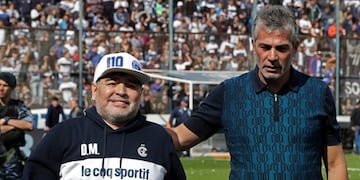 Gabriel Pellegrino ganó las últimas elecciones con el apoyo de Maradona. (Foto: ALEJANDRO PAGNI / AFP)