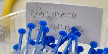 La vacunación continua en la ciudad.
Foto: Orlando Pelichotti