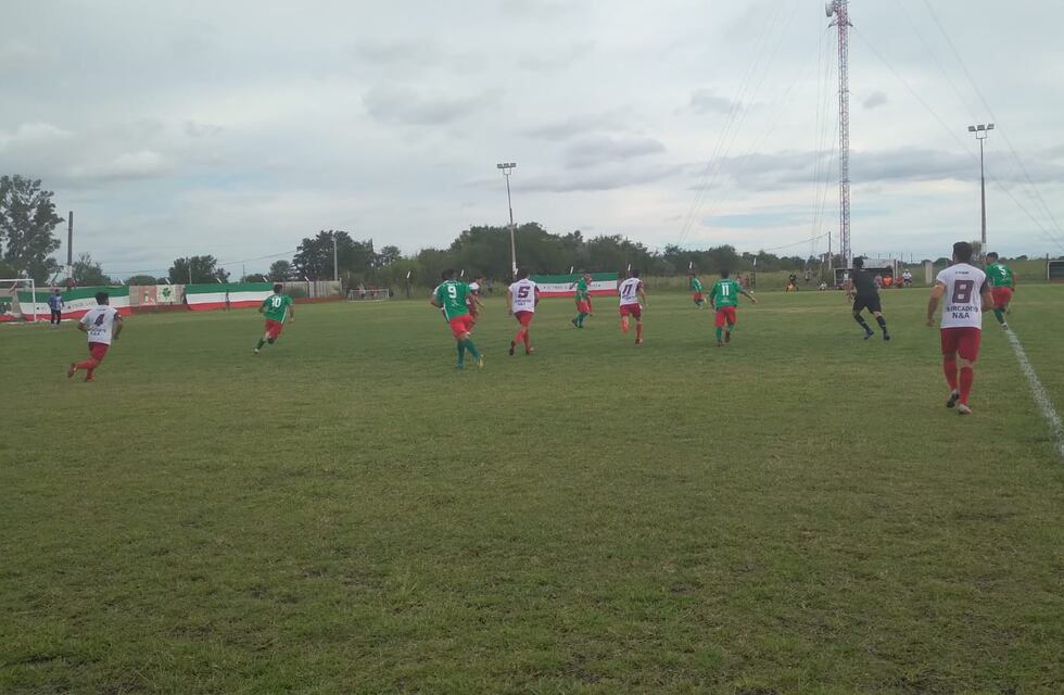 El Trébol de El Tío debutó en el Campeonato Provincial de Clubes de Fútbol con un empate