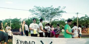 Ayudar x Ayudar\u002E Eldorado\u002E