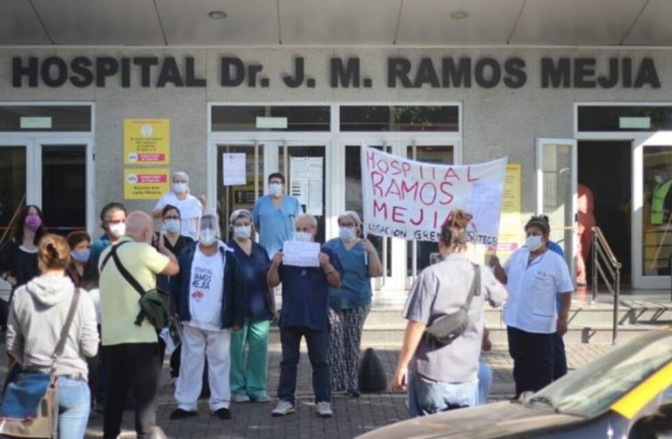 Coronavirus: trabajadores del Hospital Ramos Mejía reclaman insumos para prevenir contagios
