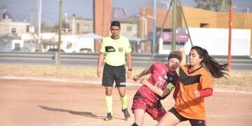 40 equipos se disputan el 9º Campeonato de Fútbol Femenino