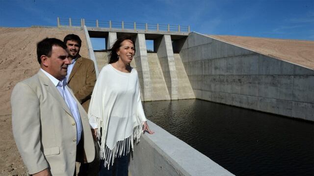 Foto Archivo: Vidal, Bertellys y Galli en la inauguración de la represa La Isadora