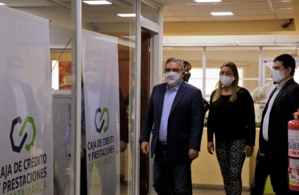 El gobernador Jalil anunció una línea de créditos  y un nuevo sorteo hipotecario