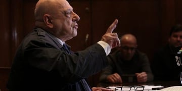 Arroyo habló en contra de Vidal y Montenegro defendió a la Gobernadora