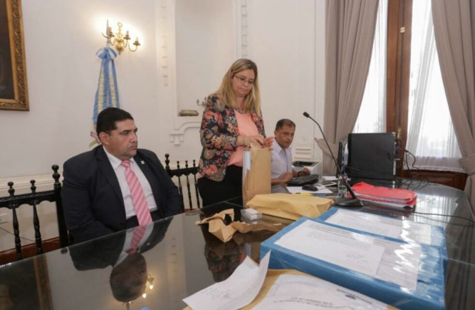 GIRSU: nueve empresas presentaron propuestas de equipamientos