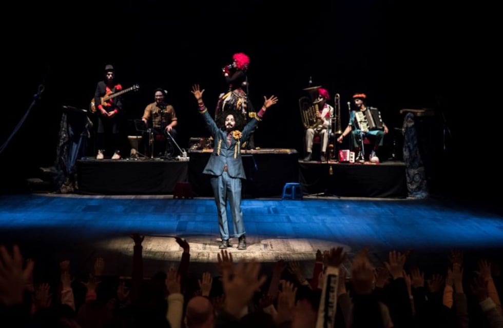 CircoTrópico presenta Los Hermanos Hendrix en La Nave Cultural