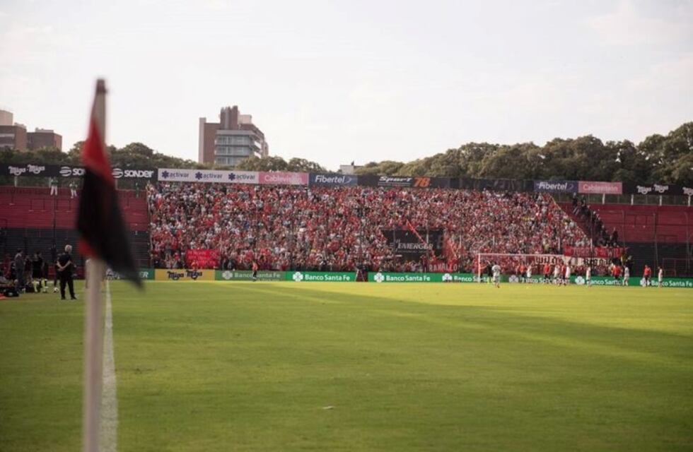 Vuelve el Rojo: se confirmó la presencia de público visitante en Newell's-Independiente