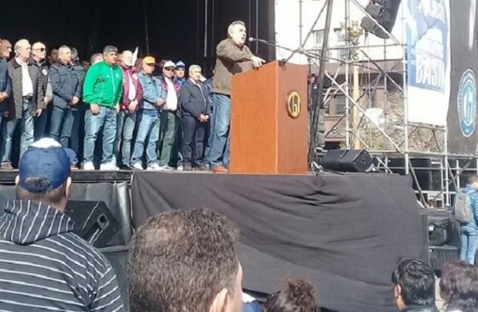 La CGT anunció que se reunirá para debatir un paro general