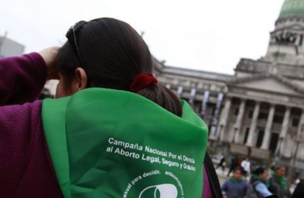 Tres legisladores pasaron de ser indecisos a estar a favor de la legalización del aborto