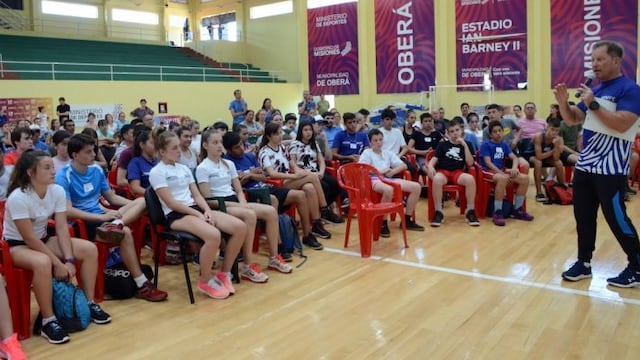 Capacitación de atletas en Oberá\u002E