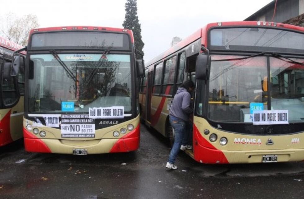 Paro total en la línea 60 de colectivos