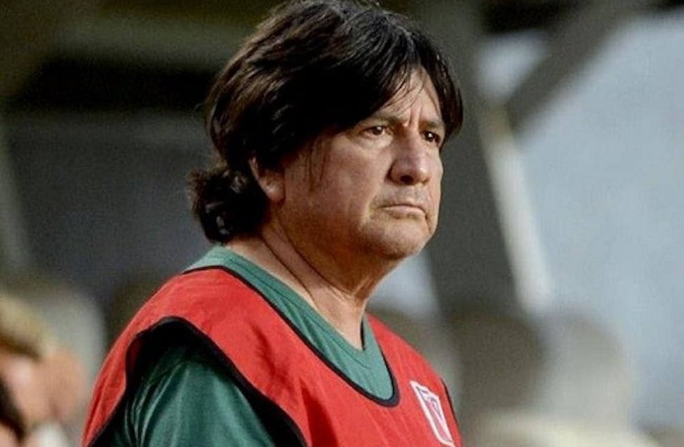 El brujo Manuel aclaró que no trabajará para Newell's y denunció amenazas de hinchas de Central