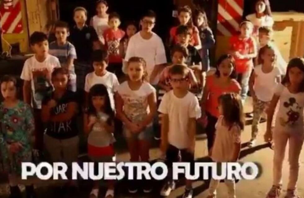 Polémica por un video de la CGT donde los chicos llaman al paro