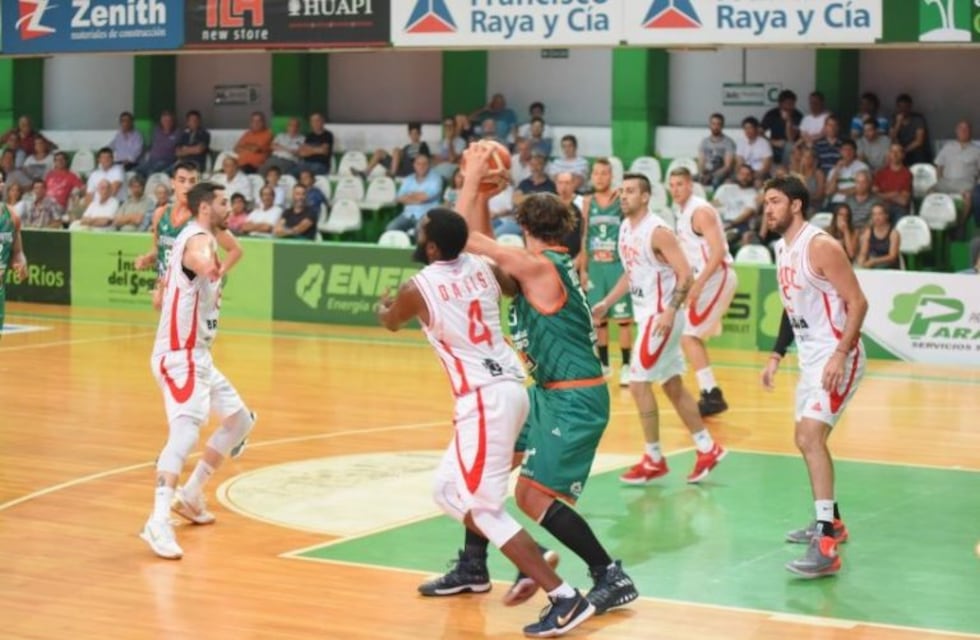 Instituto sufrió para ganar en el debut en la Liga Nacional