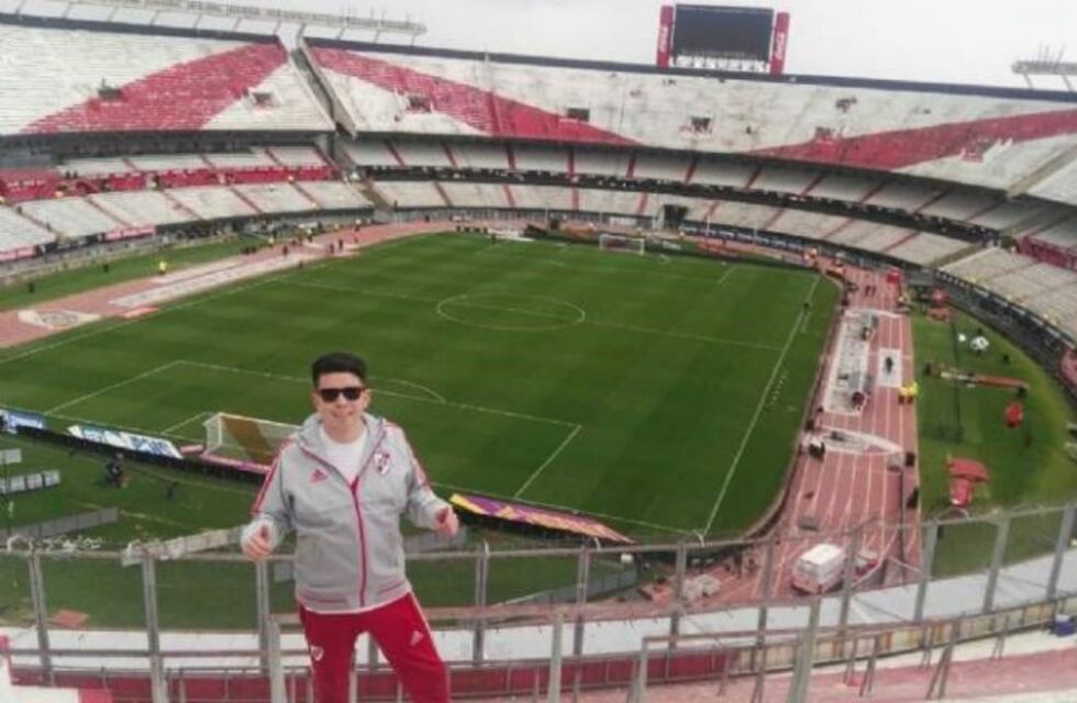 Vendió hasta el inodoro para pagar una entrada de ¡18 mil pesos!