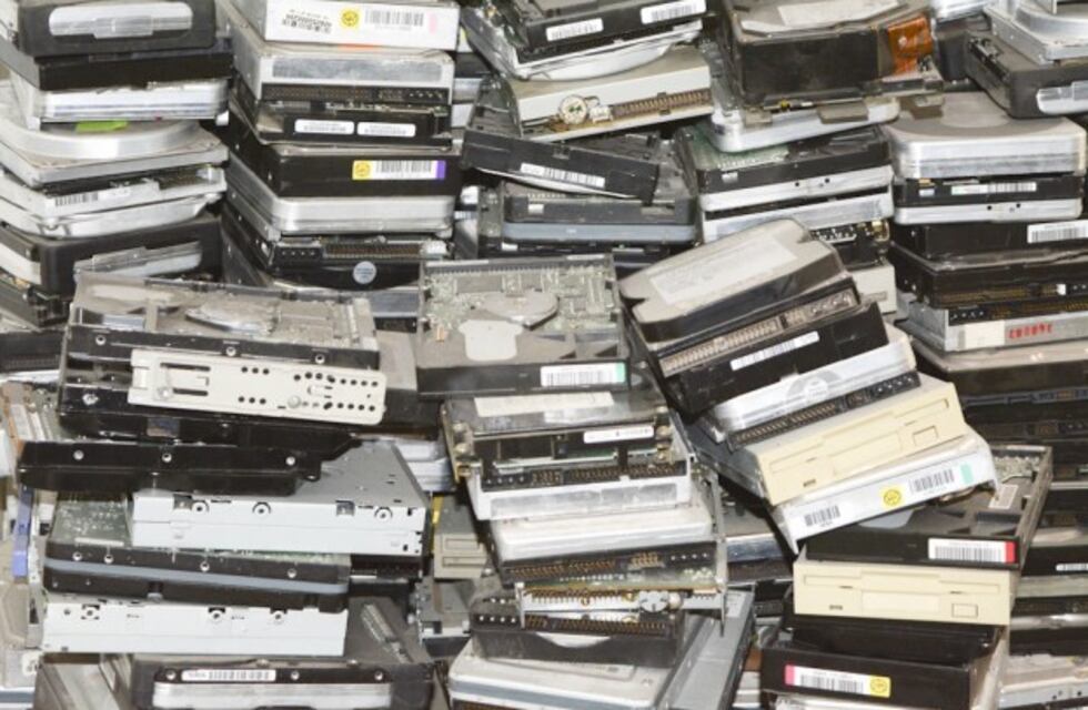 Este fin de semana los centros de distrito recibirán residuos informáticos